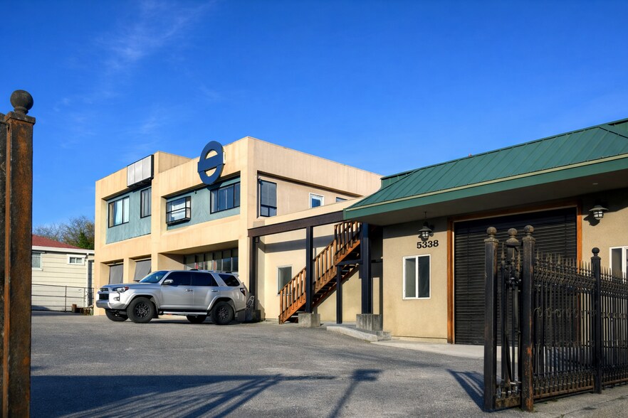 Primary Photo Of 5338-5340 15th Ave S, Seattle Office For Lease