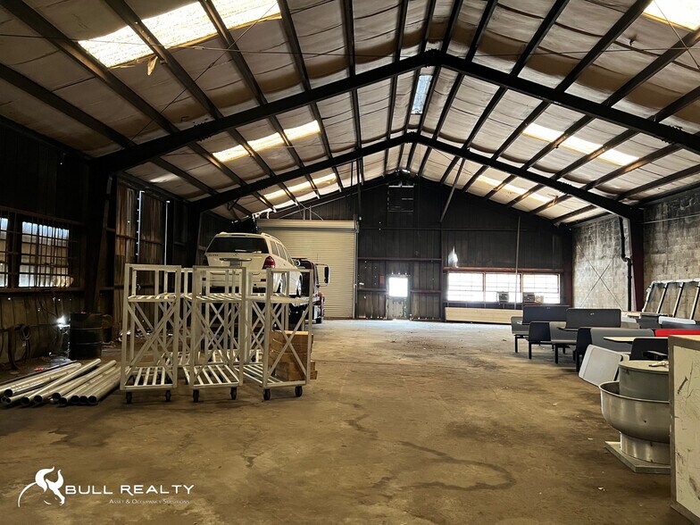 More Photos Of 229 Walker St, Atlanta Flex For Sale