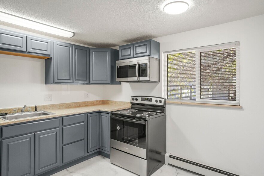 More Photos Of 4319 Lashelle Ave, Colorado Springs Apartments For Sale