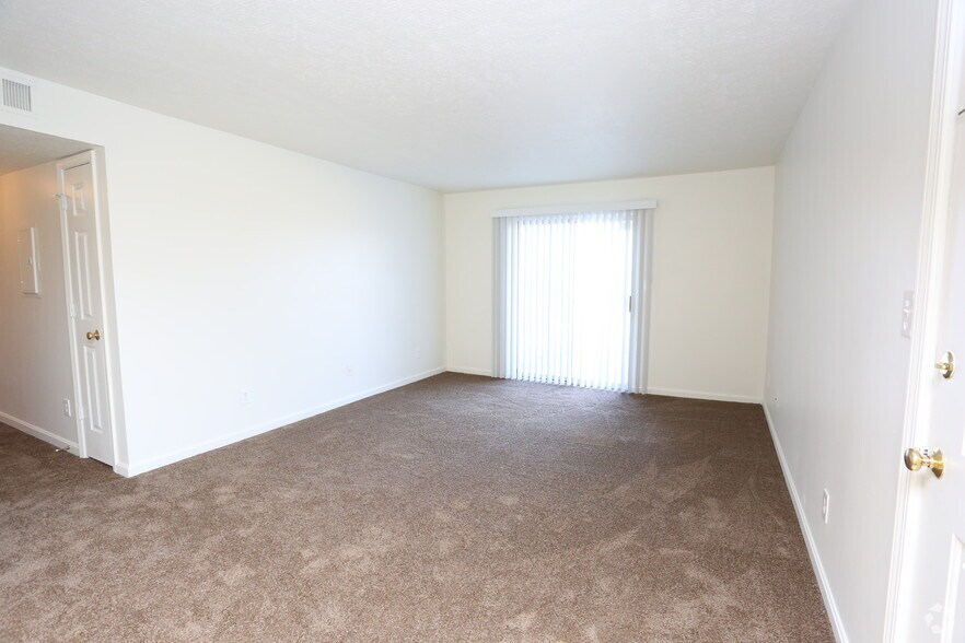 More Photos Of 3130 Saint Anthony Gardens Dr, Louisville Apartments For Sale