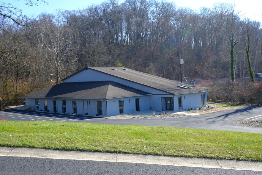 More Photos Of 6620 Clough Pike, Cincinnati Medical For Sale