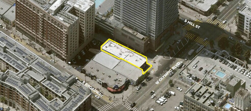 Primary Photo Of 214 W Olympic Blvd, Los Angeles Distribution For Sale
