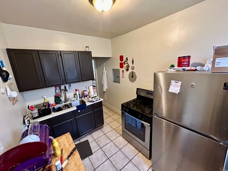 More Photos Of 816-822 E Marquette Rd, Chicago Apartments For Sale