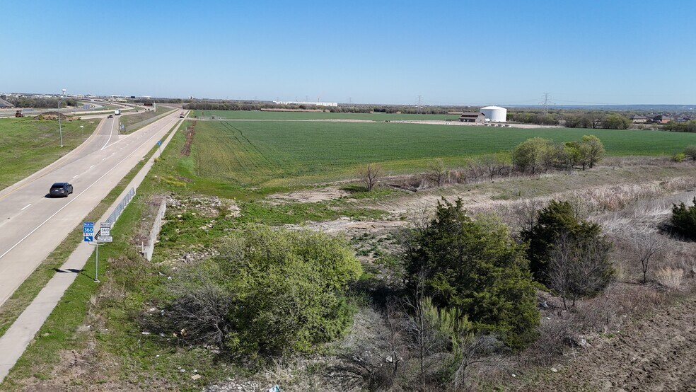 More Photos Of Hwy 360, Grand Prairie Land For Sale