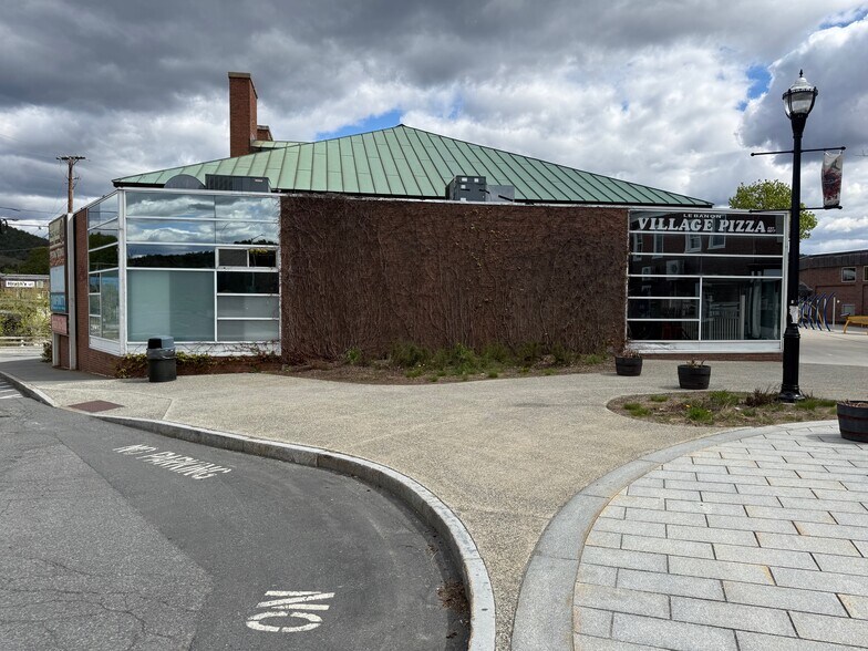 More Photos Of 45 Hanover St, Lebanon General Retail For Lease