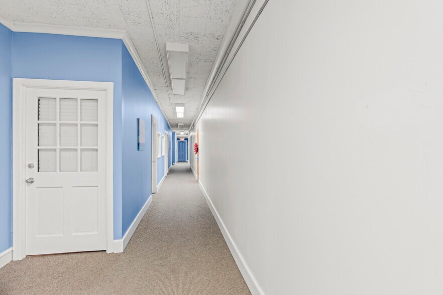 More Photos Of 15 W Front St, Trenton Office Residential For Sale