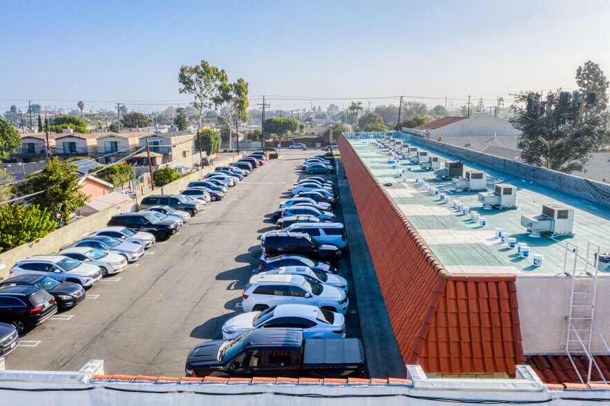 More Photos Of 23517 S Main St, Carson Medical For Lease