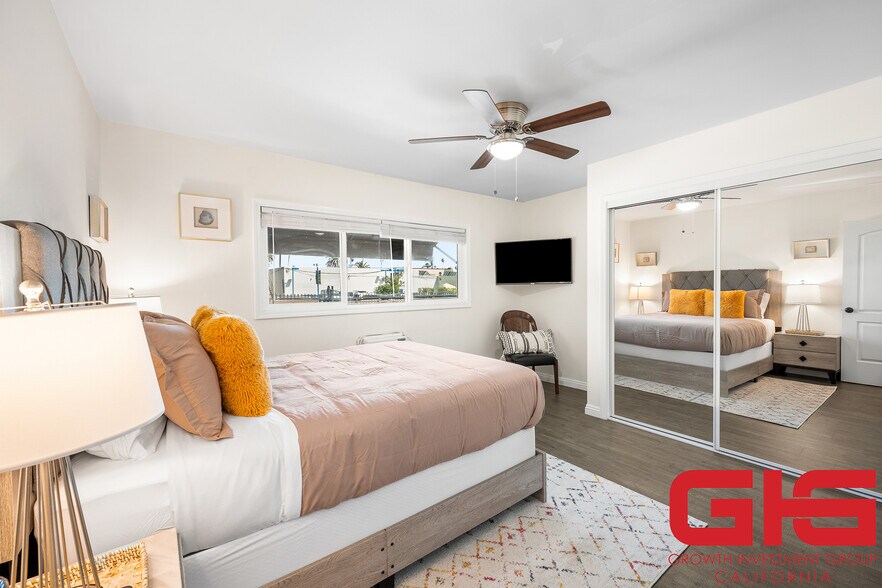 More Photos Of 31 N Parkwood Ave, Pasadena Apartments For Sale