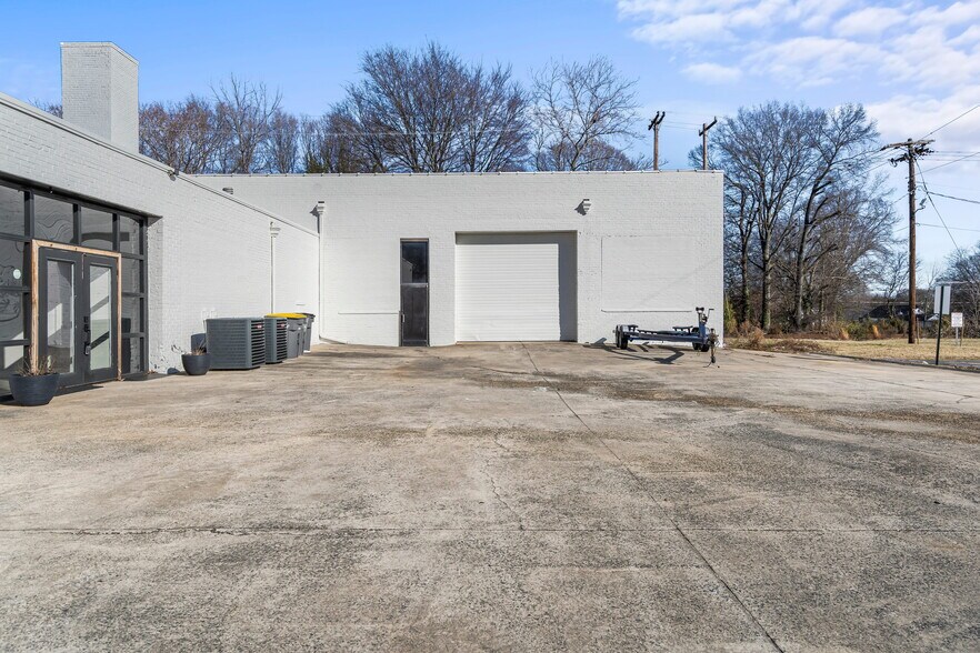 More Photos Of 729 Main St, Kannapolis Warehouse For Sale