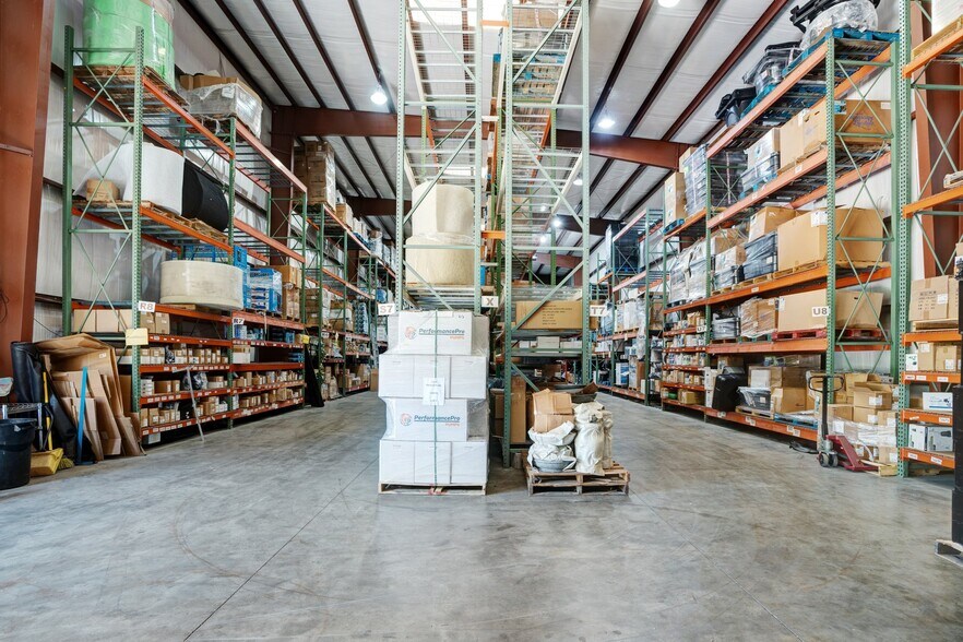 More Photos Of 1500 Desoto Rd, Sarasota Warehouse For Sale