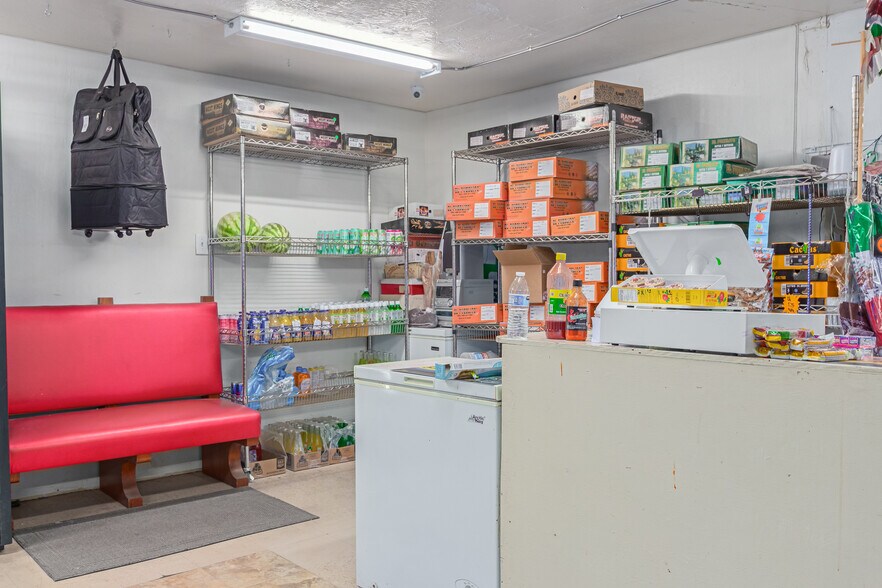 More Photos Of 22030 S Ellsworth Rd, Queen Creek General Retail For Sale