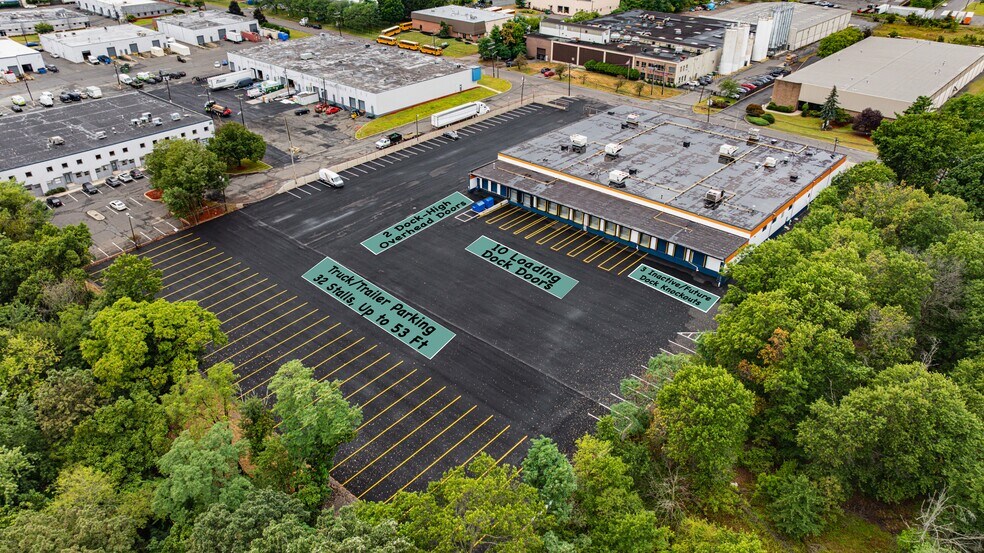 More Photos Of 14 Home News Row, New Brunswick Warehouse For Lease