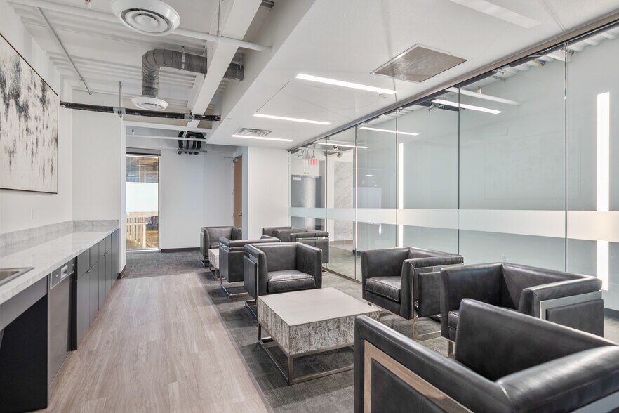 More Photos Of 2100 Travis St, Houston Office Residential For Lease