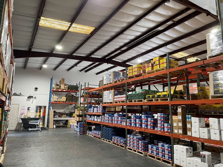 More Photos Of 12570 Metro Pky, Fort Myers Warehouse For Sale