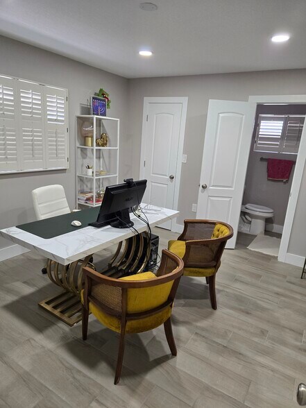 More Photos Of 13551 Walsingham Rd, Largo Office Residential For Sale