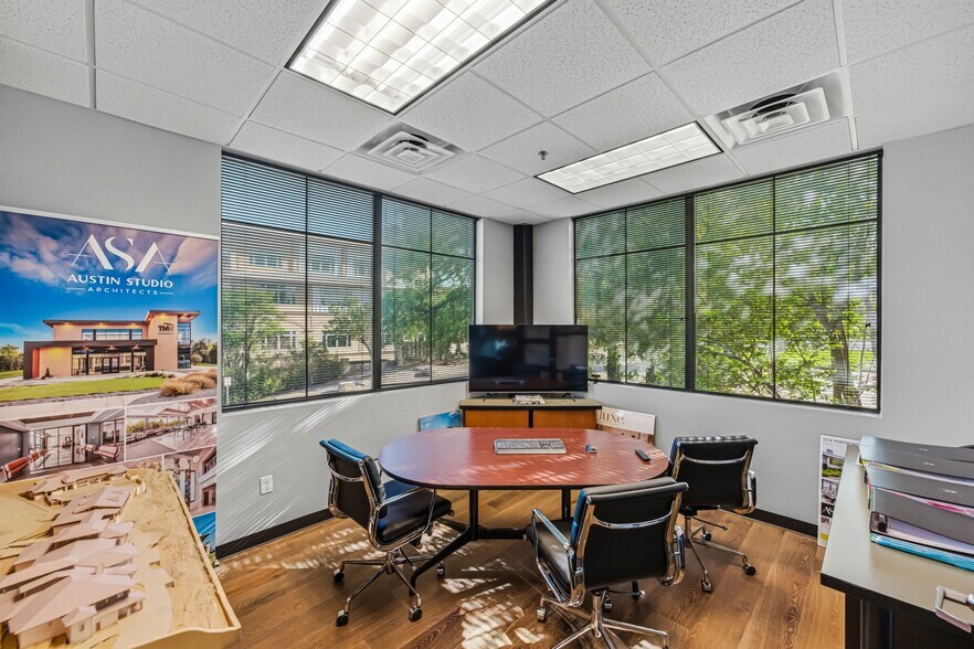 More Photos Of 7000 Bee Caves Rd, Austin Medical For Sale