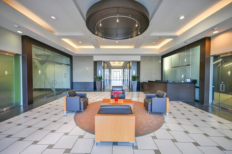 More Photos Of 2250 W John Carpenter Fwy, Irving Office For Sale