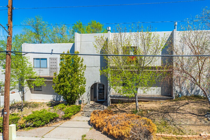 More Photos Of 200 Hermosa Dr NE, Albuquerque Apartments For Sale