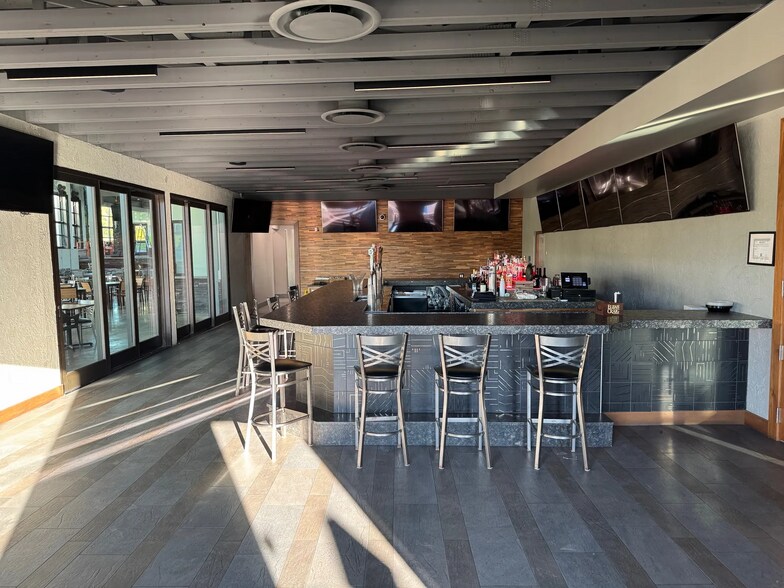 More Photos Of 3535 Walters Rd, Syracuse Restaurant For Sale