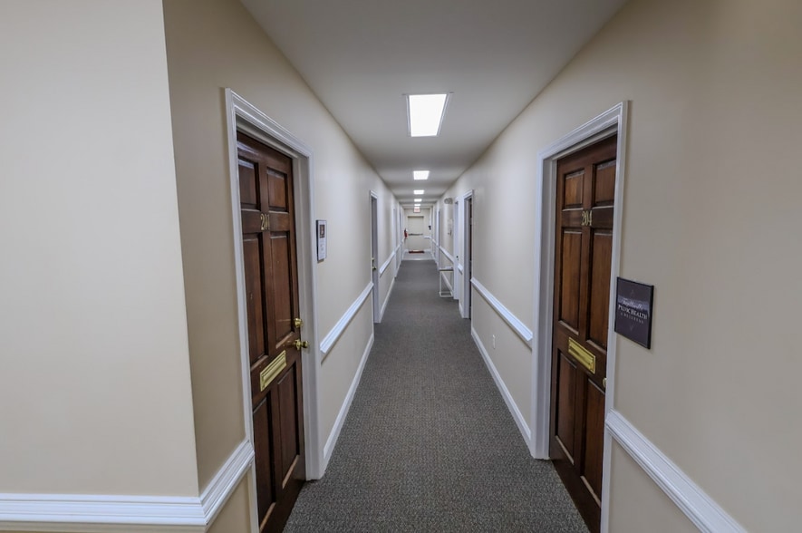 More Photos Of 2504 Raeford Rd, Fayetteville Medical For Lease