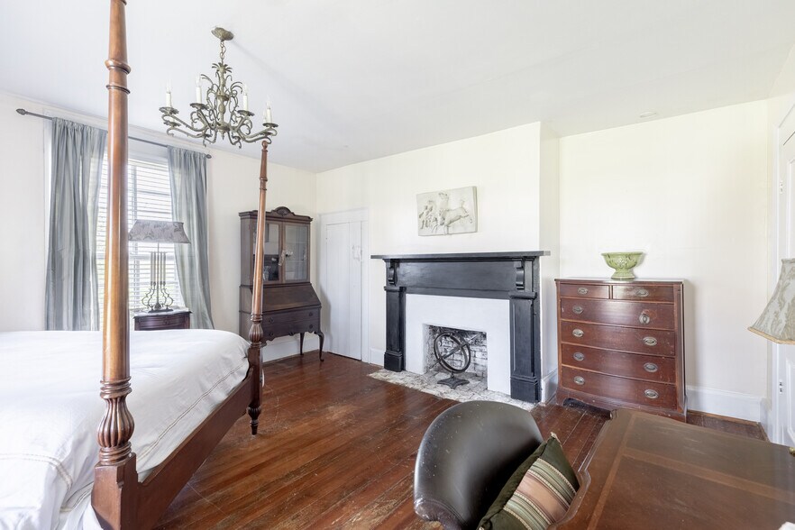 More Photos Of 2416 Lowesville Rd, Amherst Hospitality For Sale