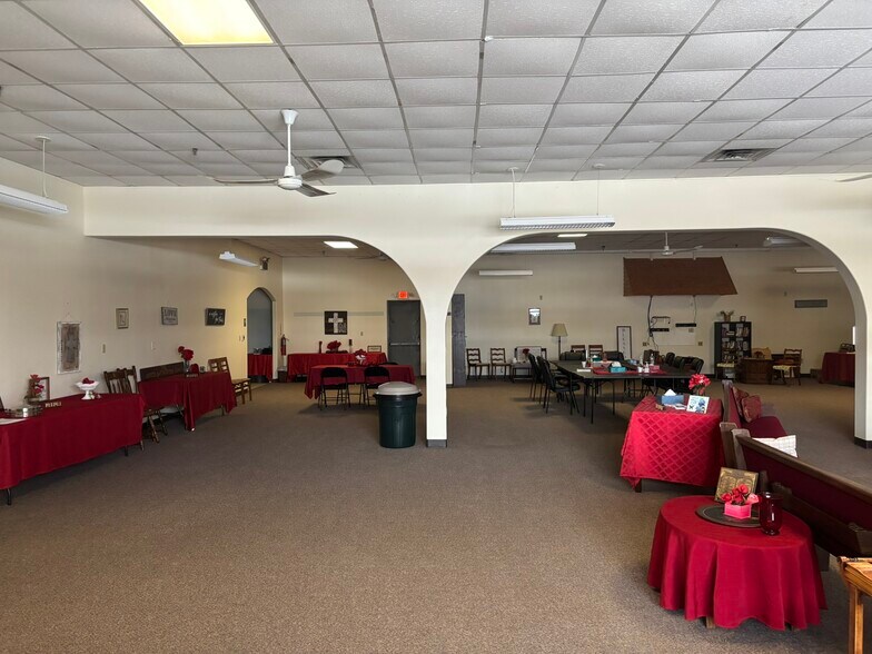 More Photos Of 780-820 Central St, Millinocket Storefront For Sale