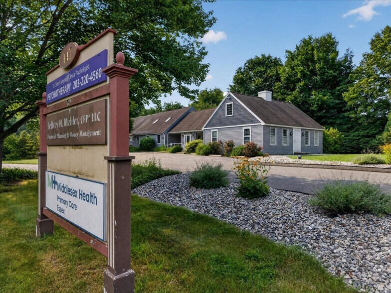 More Photos Of 147 Westbrook Rd, Essex Office For Sale