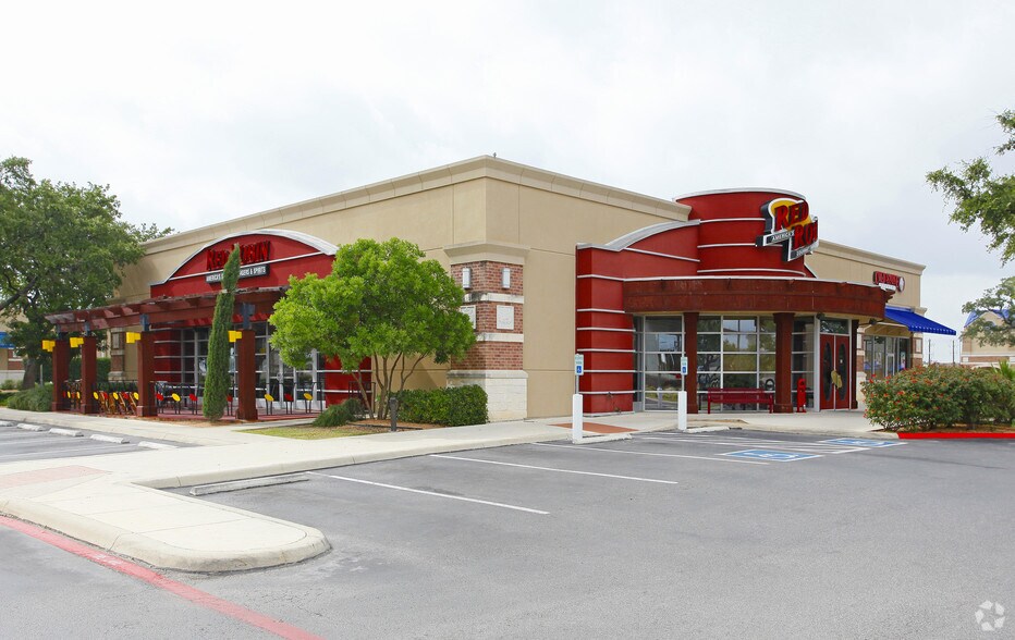 More Photos Of 18138 San Pedro Ave, San Antonio Unknown For Lease