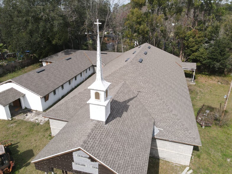 More Photos Of 2367 Jernigan Rd, Jacksonville Religious Facility For Sale