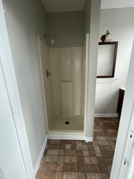 More Photos Of 5816 Callowhill St, Pittsburgh Apartments For Sale