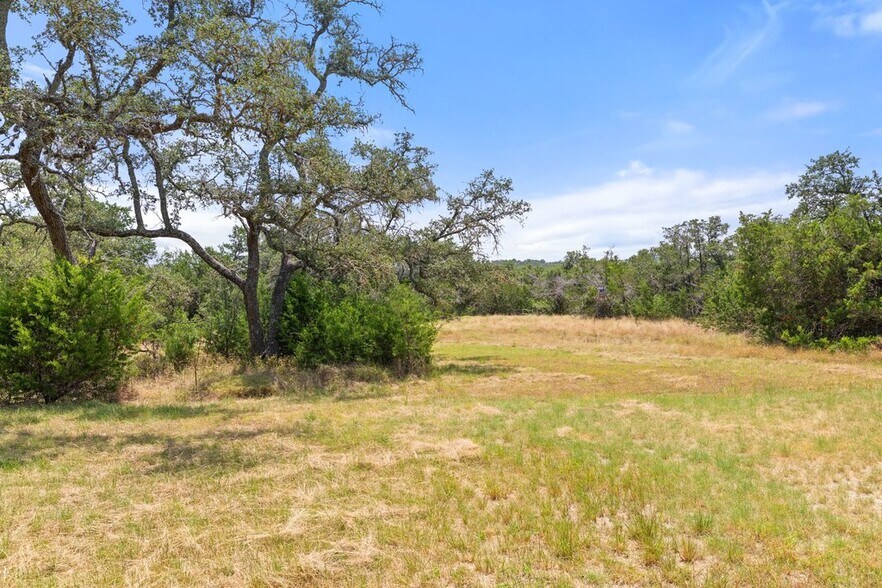 More Photos Of 1984 Grape Creek rd, Fredericksburg Specialty For Sale