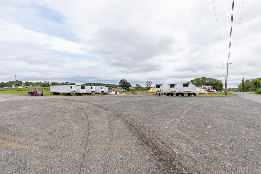 More Photos Of 1323 Towpath Rd, Port Byron Refrigeration Cold Storage For Lease