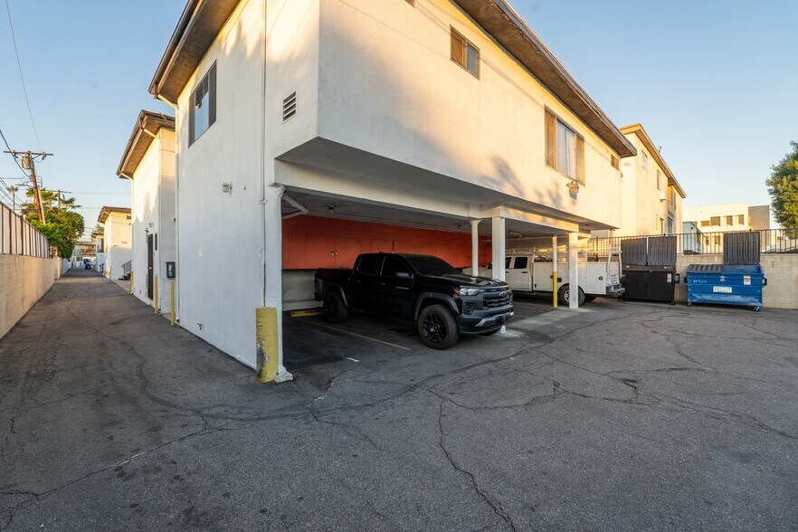 More Photos Of 14924 Roscoe Blvd, Panorama City Apartments For Sale