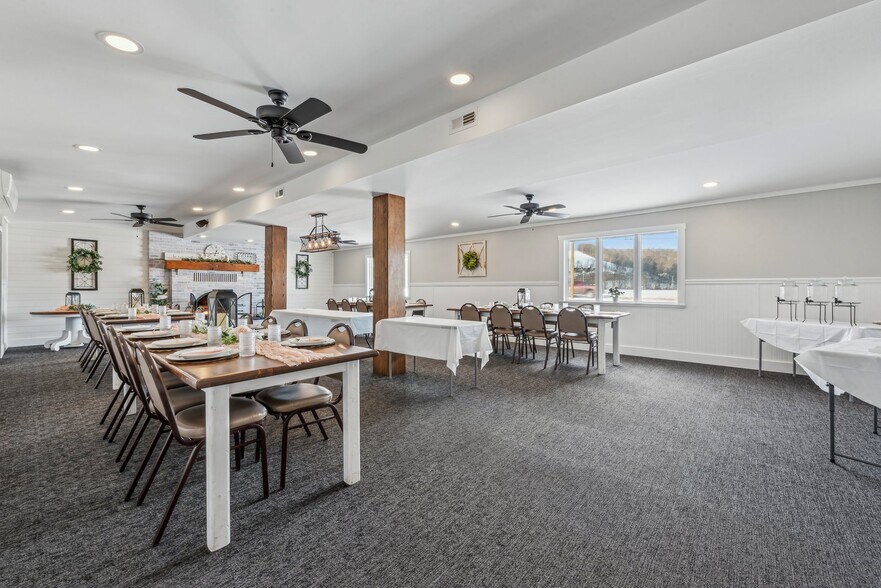 More Photos Of 8557 Mason Dixon Hwy, Meyersdale General Retail For Sale
