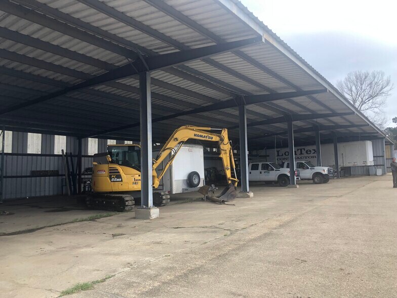 More Photos Of 3000 Main St, Baker Warehouse For Lease