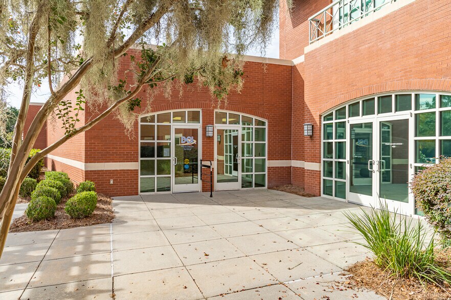 More Photos Of 300 Midtown Dr, Beaufort Medical For Lease