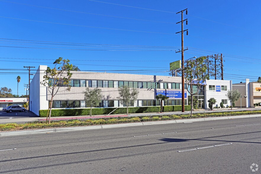 More Photos Of 1811 W Katella Ave, Anaheim Office For Lease
