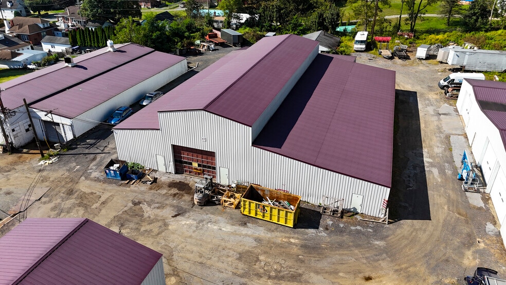 More Photos Of 813 S Reading Ave, Boyertown Manufacturing For Lease