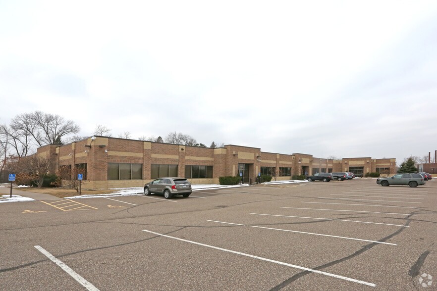 Primary Photo Of 1180 Centre Pointe Cir, Mendota Heights Office For Sale