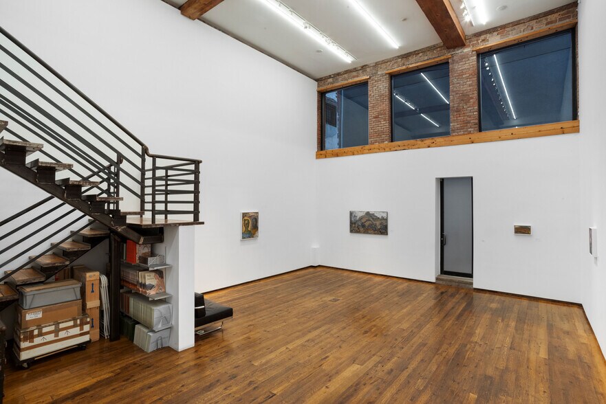 More Photos Of 15 Rivington St, New York Apartments For Sale