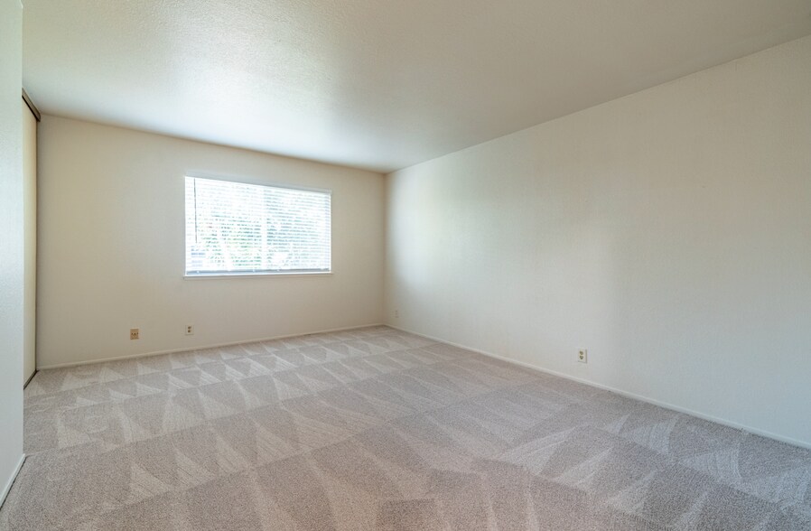 More Photos Of 407 Raymond Ave, San Jose Multifamily For Sale