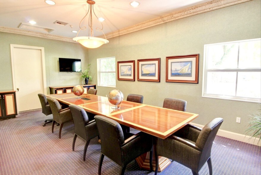 More Photos Of 2525 Marina Bay Dr W, Fort Lauderdale Office For Lease