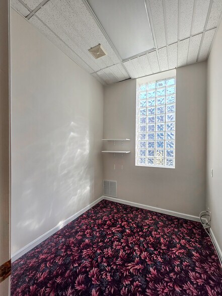 More Photos Of 8 E Front St, Monroe Storefront Retail Residential For Sale