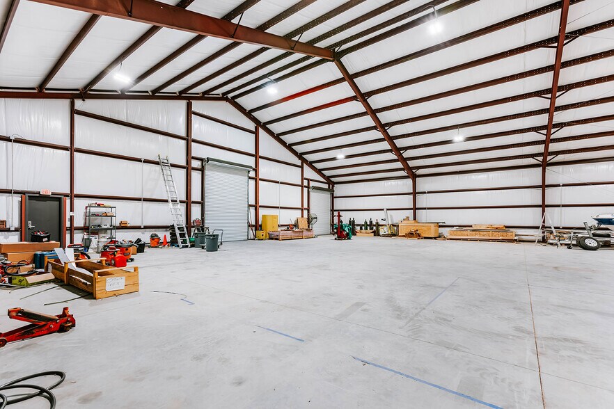 More Photos Of 4900 Highway 98 E, Comer Warehouse For Sale
