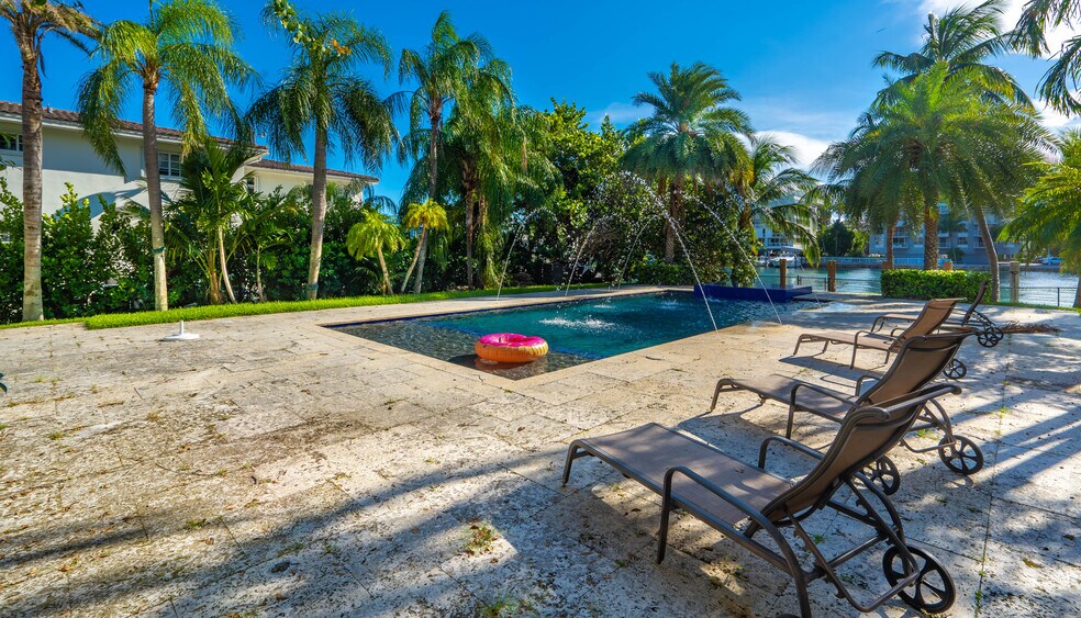 More Photos Of 44 Bal Bay Dr, Bal Harbour Land For Sale