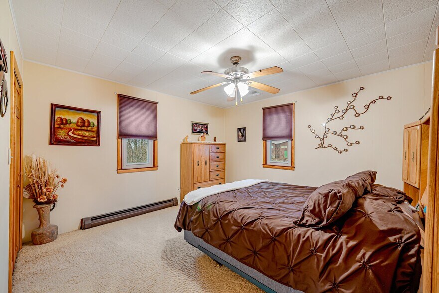 More Photos Of 175 Mount Joy Rd, Mount Pleasant Industrial For Sale