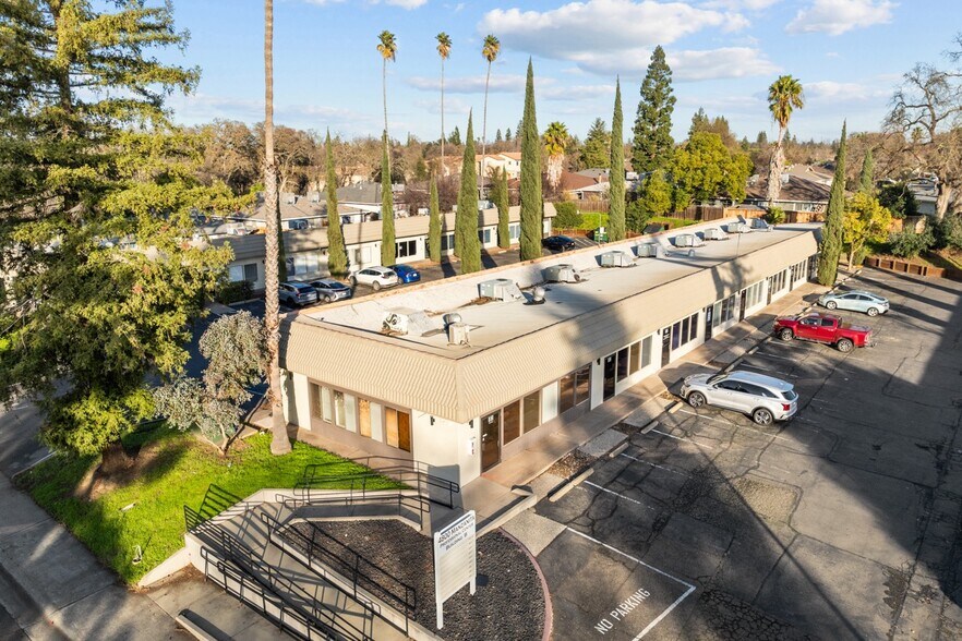 Primary Photo Of 4800 Manzanita Ave, Carmichael Office Residential For Lease
