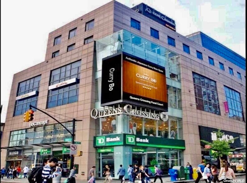 More Photos Of 136-17 39th Ave, Flushing Office Residential For Lease