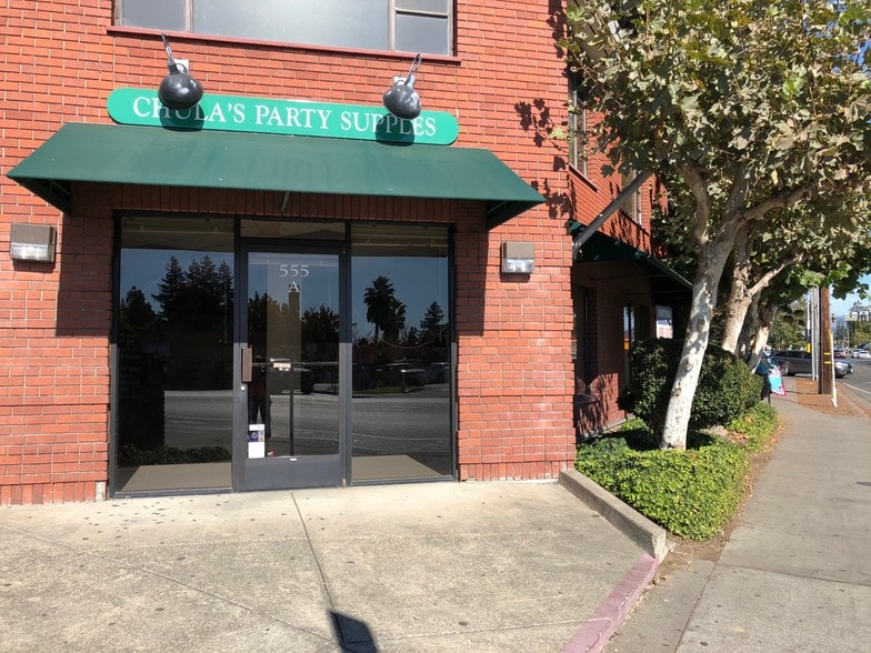 More Photos Of 555 Sebastopol Rd, Santa Rosa Freestanding For Lease