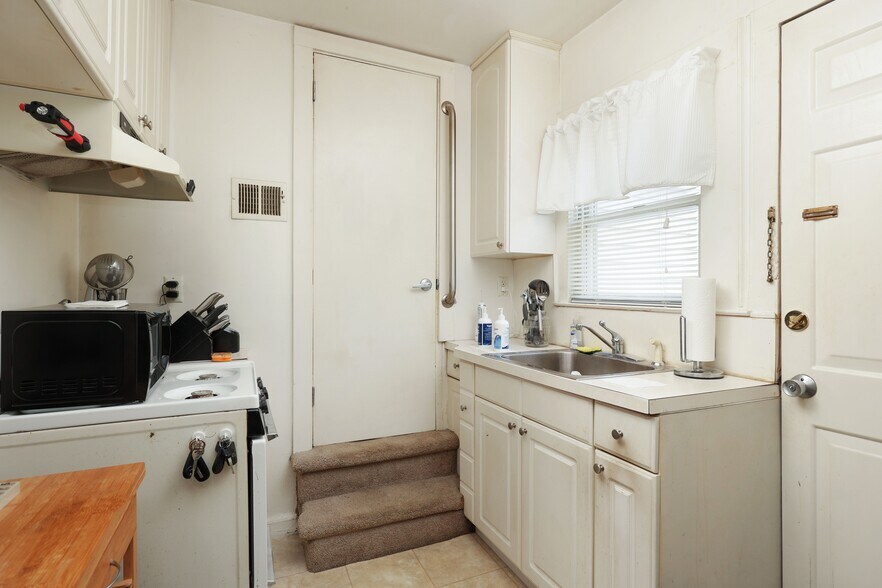 More Photos Of 102-104 South Ave W, Cranford Apartments For Sale